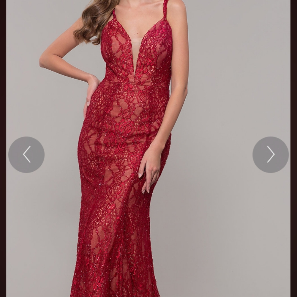 Elegant floor length red dress - promgirl